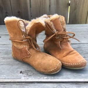 The Snuggliest Fur Lined Toms Moccasins